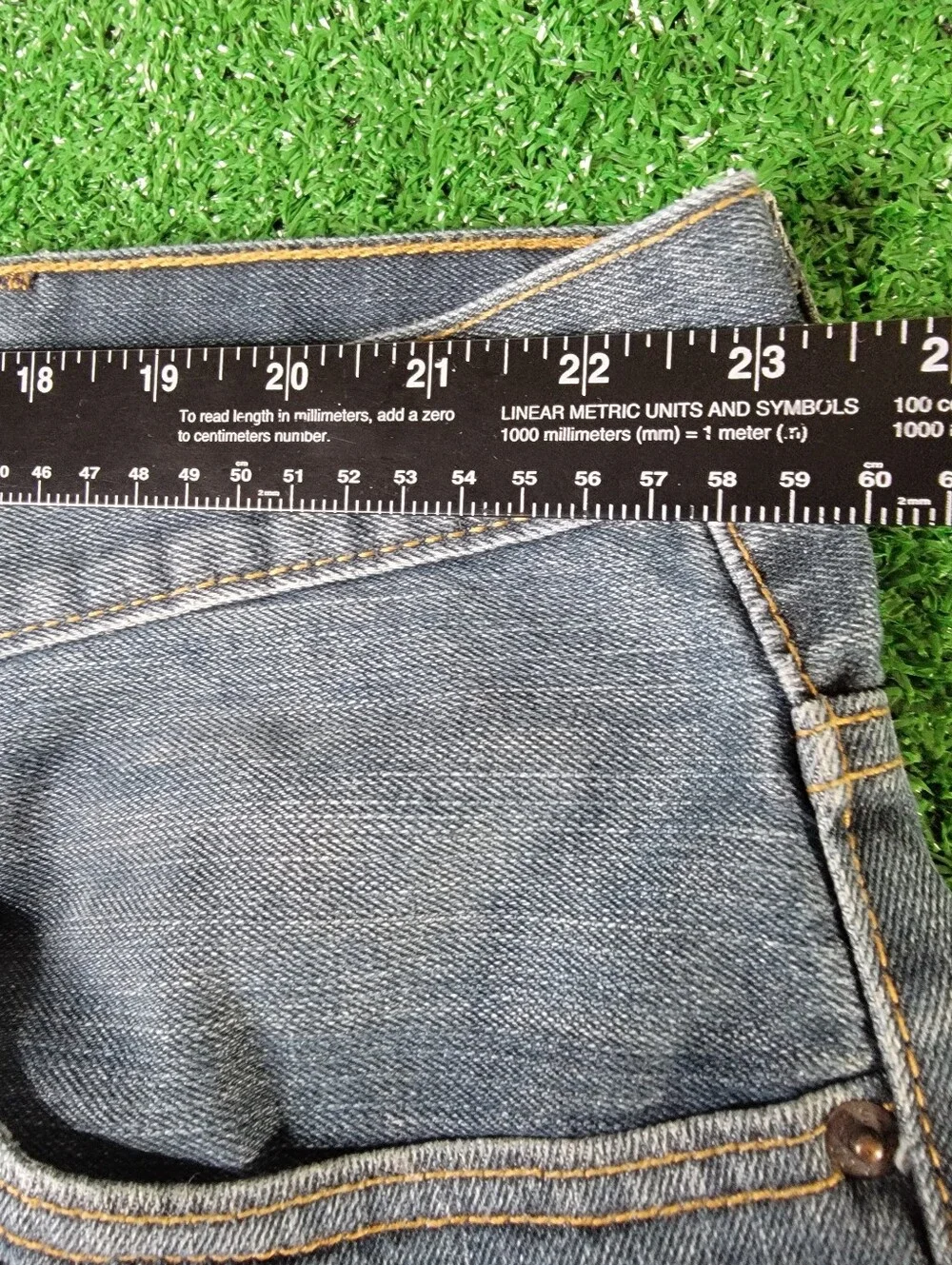 Levi's 559 Men's Denim Blue Jeans 48x30 Pockets Button Zipper Big & Tall Casual